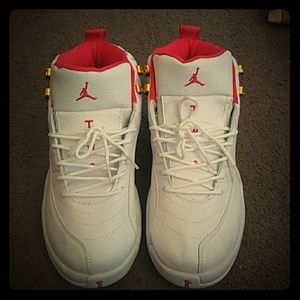 Jordan Retros 11